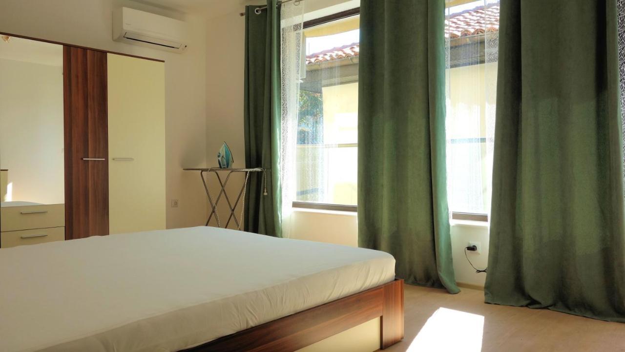 Sea Garden Marina 3 Apartment Varna ภายนอก รูปภาพ